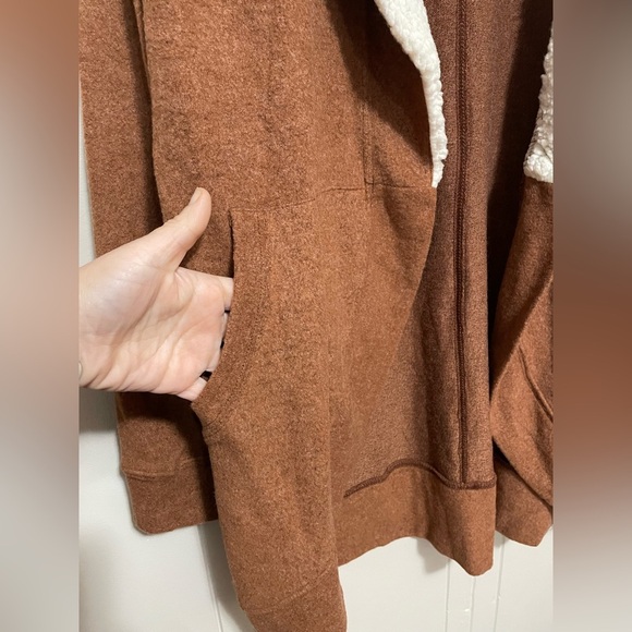 Hem & Thread brown, fur collar, sweater/jacket/cardigan - Picture 3 of 8